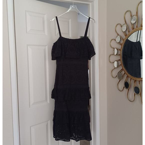 Lovers + Friends Hailey Tiered Crochet Eyelet Midi Dress Black Size S NWT - Picture 5 of 12